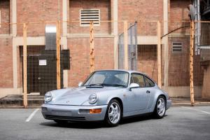 Porsche 911 Carrera RS 3.6 Touring 1992 года  (WW)